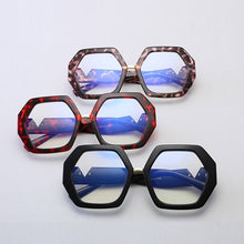Carica l&#39;immagine nel visualizzatore di Gallery, Red Leopard Women Polygon Clear Glasses Reading Eyeglasses Optical Glasses Frames Thick Frame Clean Glasses Flat Mirror