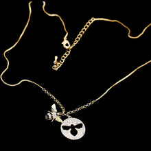 Load image into Gallery viewer, High Quality Fashion Jewelry Wholesale Cute Bee Bracelet For Women New Year Gift Drop Shipping With Box