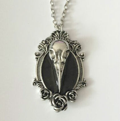 Hot Gothic Rose Woodpecker Oddities Raven Bird Skull Pendant Necklace