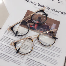 Load image into Gallery viewer, Retro Anti Blue Ray Computer Glasses Women Round Eye Glass Men Blue Light Blocking Eyewear Optical Frames Gift