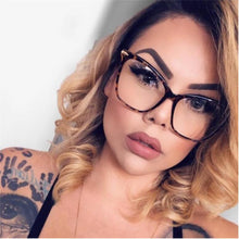Load image into Gallery viewer, Retro Cat Eye Glasses Women&#39;s Eyeglasses Frame Luxury Brand Designer Spectacles Transparent Cat&#39;s Eye Glasses Female Eyewear
