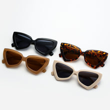 Load image into Gallery viewer, Retro Cat Eye Sunglasses Women Vintage Thick Frame Sun Glasses Men UV400 Shades Ladies Brand Designer Eyewear Gafas