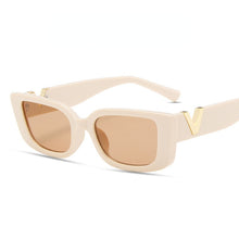 Load image into Gallery viewer, Retro Cat Eyt Frame Sunglasses Women  V Sun Glasses Men Rectangle Jelly Sunglasses with Metal Hinges UV400