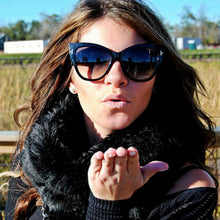 Carica l'immagine nel visualizzatore di Gallery, Retro  Cat Eye Sunglasses for Women Tom Brand Large T Female Shades Gradient Sun Glasses UV400 Oculos de sol feminino
