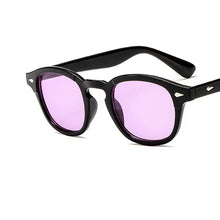 Carica l&#39;immagine nel visualizzatore di Gallery, Occhiali da sole rotondi stile Johnny Depp retrò da uomo con lenti trasparenti colorate Design del marchio Party Show Occhiali da sole da donna Oculos De Sol 