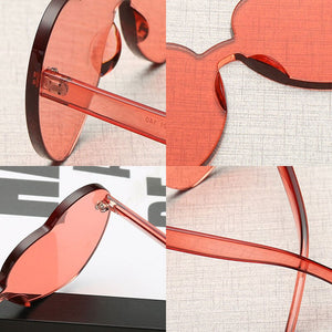 Retro Love Heart-Shaped Sunglasses Women Cat Eye Sun Glasses Ladies Shopping Sunglass Love Heart Spectacle Frame Flat Eyewear