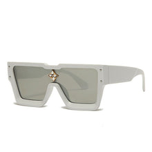 Load image into Gallery viewer, Retro  Sunglasses Men Hip Hop Glasses  Square Millionaire Diamond Sunglasses Driving Glasses