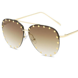 Occhiali da pilota retrò Marchio famoso Rivetto Grandi occhiali da sole femminili Montatura in metallo Occhiali ovali femminili UV400 Oculos De Sol 