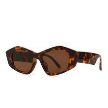 Load image into Gallery viewer, Retro Punk Sunglasses Women Men 2023 Small Frames Eyeglasses Steampunk Vintage Sunglass Men Retro Eyewear  Brand Designer