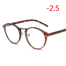 Load image into Gallery viewer, Retro Round Eye Glasses Men Women Ultra Light Myopia Eyeglasses Myopia glasses finished -1 -1.5 -2 -2.5 -3 -3.5 -4 -4.5 -5 -6