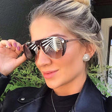 Load image into Gallery viewer, Retro Round Fishing Sunglasses Women Brand Designer Sun Glasses for Women Alloy Mirror Sunglasses Ray Female Oculos De Sol