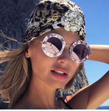 Load image into Gallery viewer, Retro Round Sunglasses Women Brand Designer English Letters Bee Metal Frame round sun glasses for women UV400