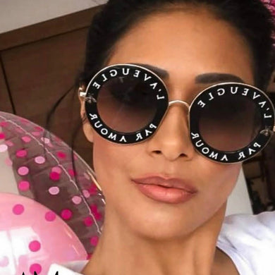 Retro Round Sunglasses Women Brand Designer English Letters Bee Metal Frame round sun glasses for women UV400