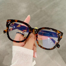 Load image into Gallery viewer, Retro Round Women Clear Glasses Frame Optical Spectacle Computer Eye glasses Men Anti-Blue Light Blocking Glasses Women