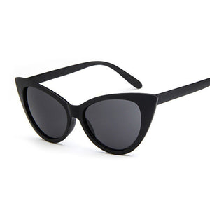Retro Sexy Cat Eye Sunglasses Women Classic Black White Ladies Sun Glasses Vintage Cateye Frame Gradient Oculos De Sol Feminino