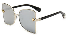 Load image into Gallery viewer, Retro Square Bee Sunglasses Womens Designer Oversized Sun Glasses Mens Shades Metal Sunglasses Luxxry Sunnies