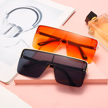 Load image into Gallery viewer, Retro Square Sunglasses Ladies  Brand Designer Sunglasses Ladies Alloy One Piece Oversized Glasses Oculos De Sol Black