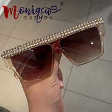 Carica l&#39;immagine nel visualizzatore di Gallery, Occhiali da sole quadrati retrò Occhiali da donna firmati di marca Occhiali da vista oversize con protezione UV Gafas