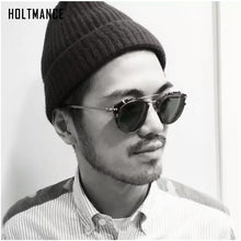 Load image into Gallery viewer, Retro Steampunk Round Clip On Sunglasses Men Women Double Layer Removable Lens Baroque Carved Legs Glasses UV400 With Box