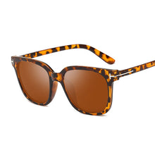 Load image into Gallery viewer, Retro Sunglasses Cat Eye Shades For Women  Brand Black Cat's Eye Glasses Elegant Boutique Sexy Sunglasses Oculos Feminino