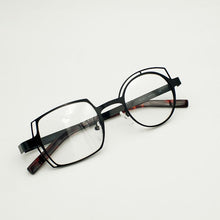 Load image into Gallery viewer, Retro black asymmetric round and square frames female and male myopia optical prescription glasses, stainless steel frame, asymm