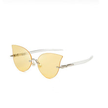 Load image into Gallery viewer, Retro frameless men sunglasses cat eye metal cross - border sunglasses female American hipster ocean sunglasses glasses