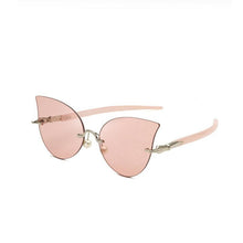 Load image into Gallery viewer, Retro frameless men sunglasses cat eye metal cross - border sunglasses female American hipster ocean sunglasses glasses