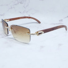 Carica l&#39;immagine nel visualizzatore di Gallery, Rhinestone Square Sunglasses Luxury Wood Buffalo Horn 3mm Diamond Carter Sun Glasses Fashion Mens Rimless Sunglass Shade Eyewear
