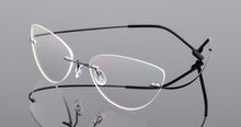 Carica l&#39;immagine nel visualizzatore di Gallery, Rimless Glasses Frame Titanium alloy Ultralight Eyeglasses Frameless Cat Eye Screwless Eyewear Myopia Optical Frame F860