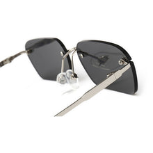 Carica l&#39;immagine nel visualizzatore di Gallery, Rimless Rectangular Clear Lens Sunglasses Women Men Brand Designer UV400 Protection Small Shades zonnebril dames