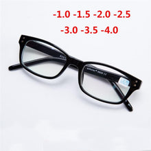 Load image into Gallery viewer, Rivets Square Finished Myopia Glasses Women Men PC Frames Short-sight Eye Glasses Diopter -1.0 -1.5 -2.0 -2.5 -3.0 -3.5 -4.0