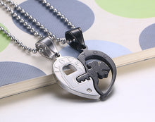Carica l&#39;immagine nel visualizzatore di Gallery, Romantic Stainless Steel Half Heart Pendants Necklaces for Couples Love You Key Lock Promise Necklaces Women Men Keepsake 2PCS