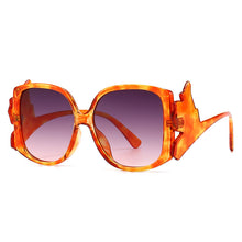 Load image into Gallery viewer, Round Brand Desinger Square Sunglasses Women 2023 Summer Butterfly Vintage Sun Glasses  Eyewear Protection UV400 Lunette De Sole