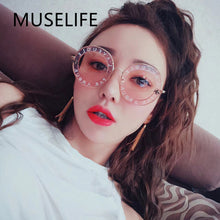 Load image into Gallery viewer, Round Classic Sunglasses Women Oval Shape Oculos De Sol Feminino Sunglaasses Women Brand Designer Price Sunglasses Girls