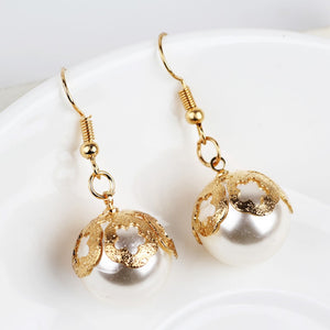 Round simulated Pearl Earrings Flower Dangle Earrings Fashion Jewelry Christmas Present 2017 new korean version