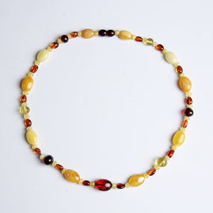 Russian 100% natural amber Jinpei Perauce necklace chain with the shape of multi - treasure no fidelity