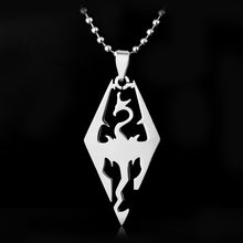 Carica l&#39;immagine nel visualizzatore di Gallery, Bronzo antico di alta qualità The Elder Scrolls Morrowind Lettera Pendenti Collane Skyrim Dinosauro Triangolo Donna Uomo Collana 