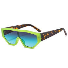 Load image into Gallery viewer, SHAUNA Colorful One Piece Cat Eye Women Sunglasses Retro Gradient Shades UV400 Eyewear Men Jelly Color Sun Glasses