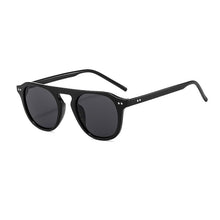 Load image into Gallery viewer, SHAUNA Rivets Retro Jelly Frame Round Sunglasses UV400