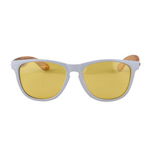 Load image into Gallery viewer, SHINU Polarized Fishing Sunglasses Photochromic Driving Glasses Eyewear Wooden Multi Colors Unisex Sunglasses Champagne Lenses