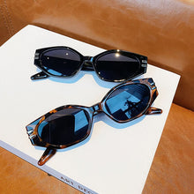 Carica l'immagine nel visualizzatore di Gallery, SO&amp;EI Irregular Cat Eye Sunglasses Women Vintage Oval Blue Tea Eyewear Men Shades UV400 Sun Glasses
