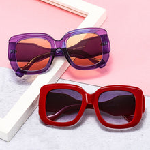 Load image into Gallery viewer, Fashion Oversized Square Sunglasses Women Vintage Gradient Eyewear Men Trending Green Purple Sun Glasses Shades UV400