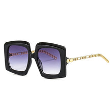 Carica l&#39;immagine nel visualizzatore di Gallery, SO&amp;EI Occhiali da sole con catena in metallo retrò da donna Designer di marca Occhiali da vista quadrati sfumati Occhiali da sole a righe di tendenza 