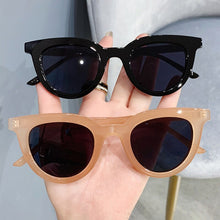 Load image into Gallery viewer, SO&amp;EI Retro Jelly Color Round Sunglasses Women Blue Pink Trending Shades UV400 Men Sun Glasses