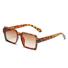 Carica l&#39;immagine nel visualizzatore di Gallery, SO&amp;EI Retro Square Gradient Sunglasses Women Champagne Yellow Shades UV400 Men Trending Sun Glasses