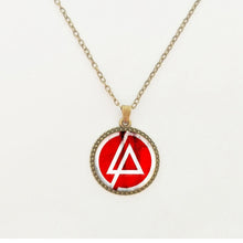 Carica l&#39;immagine nel visualizzatore di Gallery, Accessori moda Logo americano dei Linkin Park Collana Linkin Park Gioielli Cupola di vetro Collane e pendenti Abbigliamento da uomo 