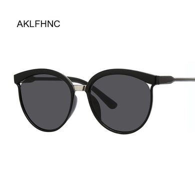 Sexy Black Cat Eye Sunglasses Women Shades Famous Brand  Designer Trendy Sun Glasses Female Small White Points UV400