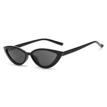 Carica l'immagine nel visualizzatore di Gallery, Sexy Cat Eye Retro Sunglasses Small Triangle Sunglasses Female Shades Ladies Trending Streetwear Eyewear UV400 Eyewear