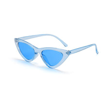 Carica l'immagine nel visualizzatore di Gallery, Sexy Cat Eye Retro Sunglasses Small Triangle Sunglasses Female Shades Ladies Trending Streetwear Eyewear UV400 Eyewear