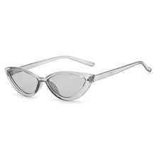 Carica l'immagine nel visualizzatore di Gallery, Sexy Cat Eye Retro Sunglasses Small Triangle Sunglasses Female Shades Ladies Trending Streetwear Eyewear UV400 Eyewear